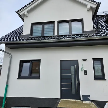 Moderne Am Kasseler Stadtrand